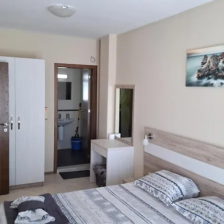 Апартаменти Byala Vista A-83 *