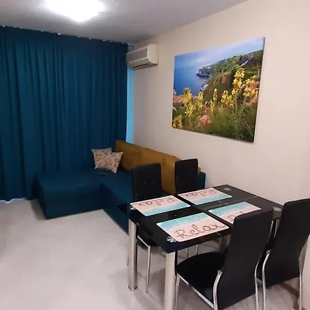 Апартаменти Byala Vista A-83 *